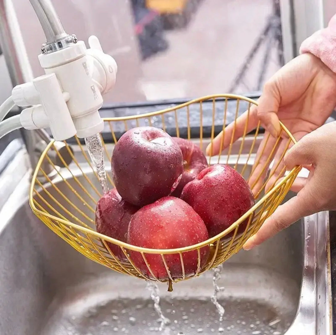 Durable Iron Fruit Basket, Metal Wire Storage Bowl, Dining Table Storage Basket