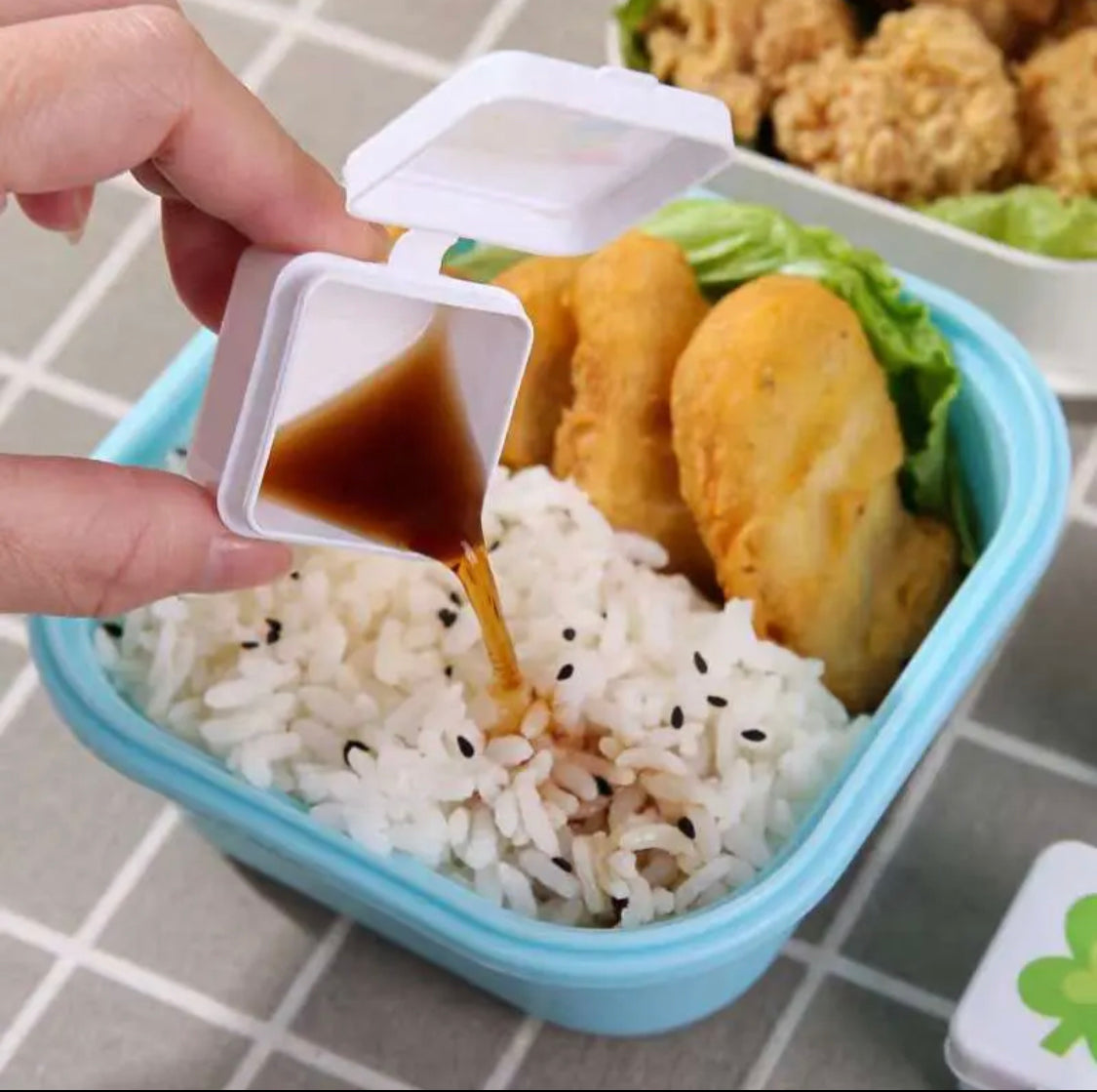 Pack of 4 Portable Small Salad Bento Box, Mini Sauce Ketchup Box, Plastic Seasoning Sauce Box